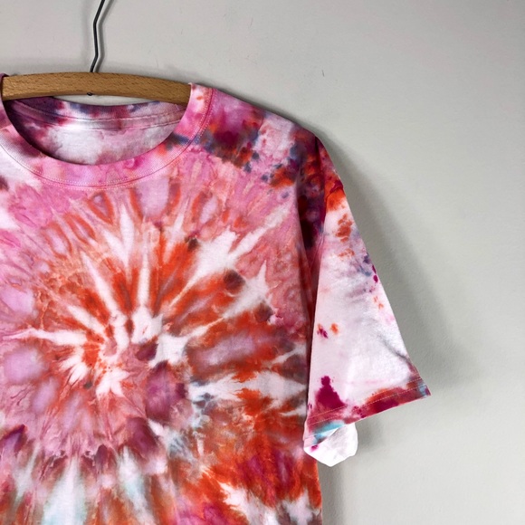 NEW Tie Dye Hand Dyed Colorful Tee Short sleeve Crewneck Shirt Cotton 842 - Picture 3 of 11